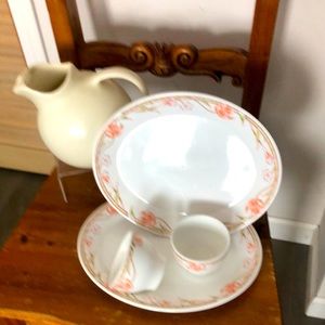 Retro Serving Ware